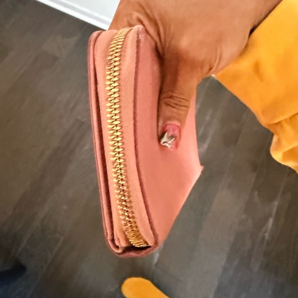 MCM Pink Leather Women's Wallet - Picture 5 of 9